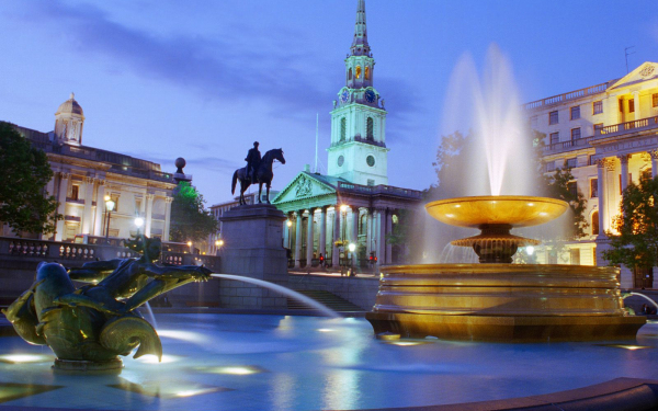 Фонтан на Трфальгарской площади