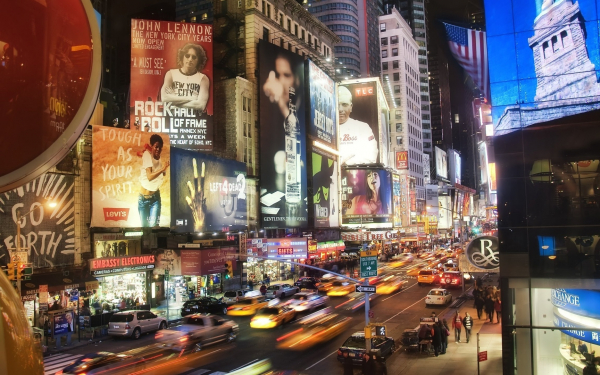 На улице Нью-Йорка