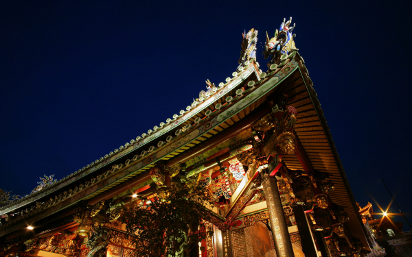 Красивый китайский дом