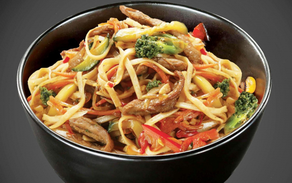 Лапша удон с мясом и овощами