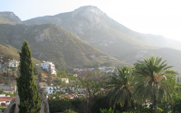 Горы острова Кипр