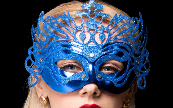 Синяя маска