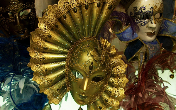 Разные маски