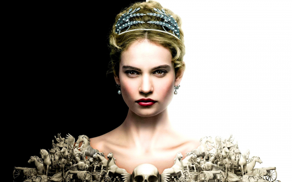 Лили Джеймс в сериале Война и мир