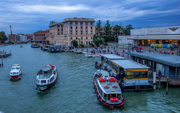 Вокзал Санта Лючия в Венеции