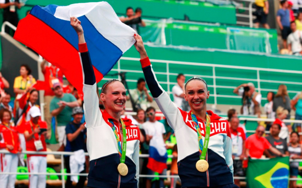 Российские синхронистки Наталья Ищенко и Светлана Ромашина - олимпийские чемпионки 2016