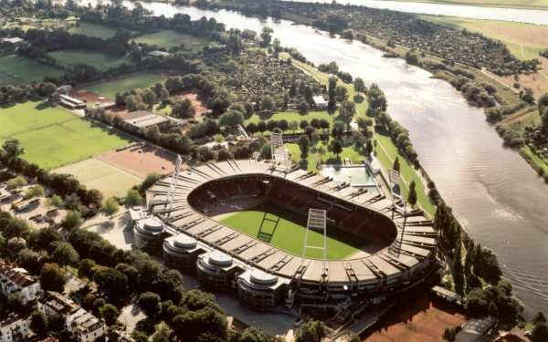 Стадион футбольного клуба Вердер. Бремен, Германия