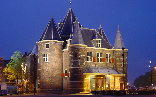 Отели Амстердама