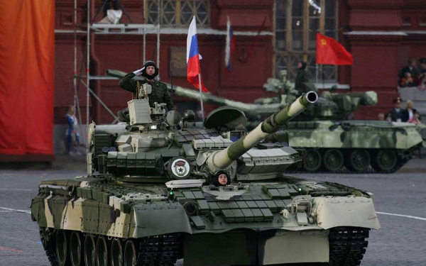 Танки на параде в Москве