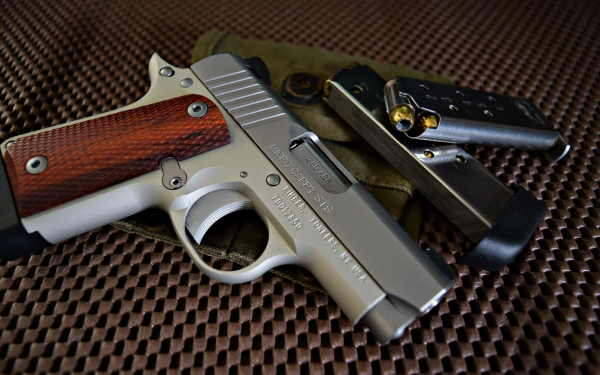 Пистолет  Kimber Micro 380
