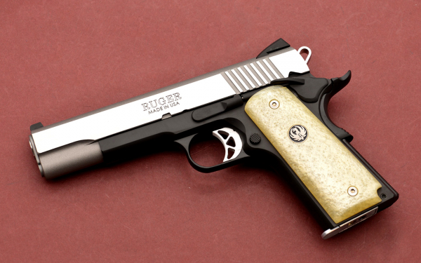 Пистолет Ruger SR1911