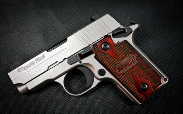Пистолет Sig Sauer P238