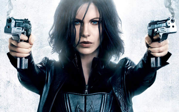 Кейт Бекинсейл в фильме 