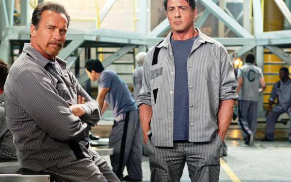 Арнольд Шварценеггер и Сильвестр Сталлоне в фильме План побега