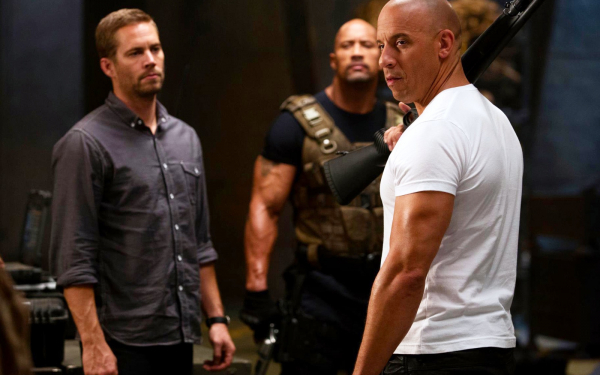 Вин Дизель, Пол Уокер и Дуэйн Джонсон в фильме Форсаж 6