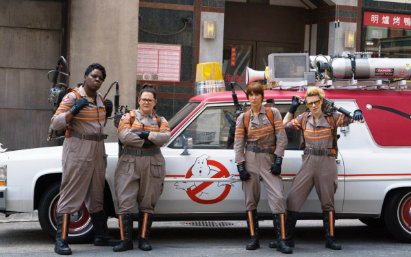 Фильм Охотники за привидениями 2016