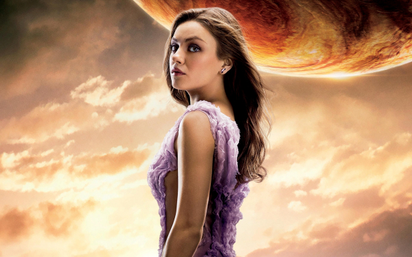 Мила Кунис в фильме Восхождение Юпитер