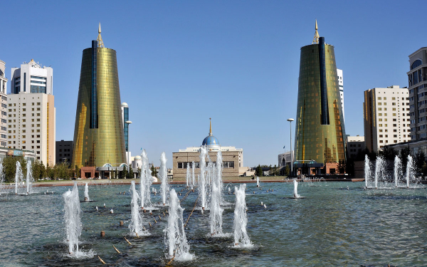 Фонтаны Астаны