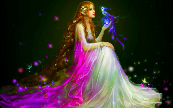 Златовласая фея эльфийка