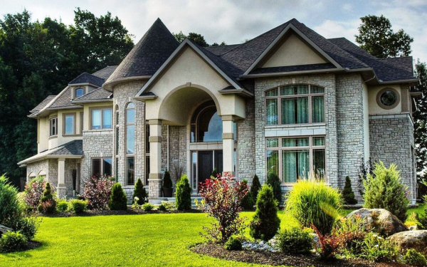 Вилла с садом