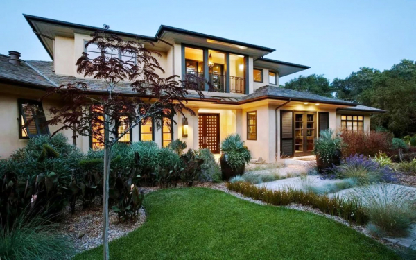 Дом с садом