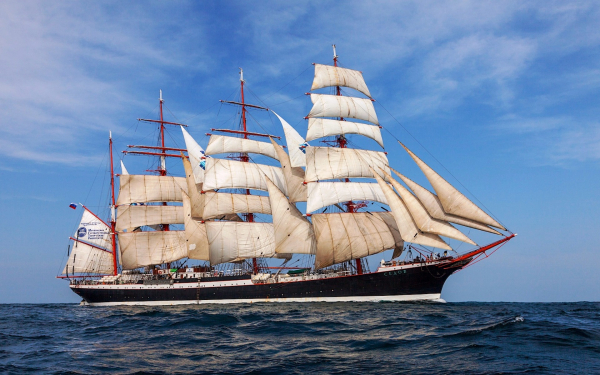 Четырёхмачтовый барк Седов