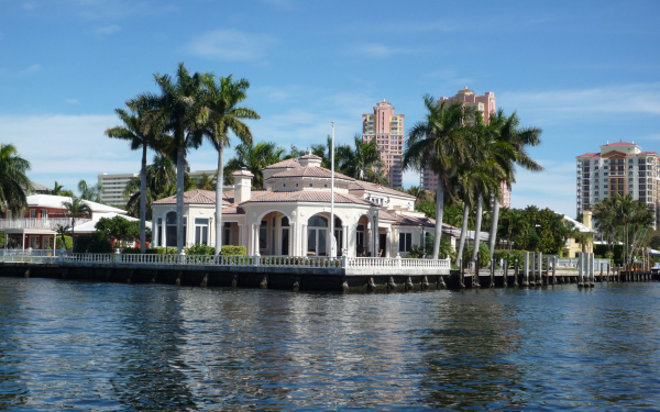 Майами виллы на берегу залива