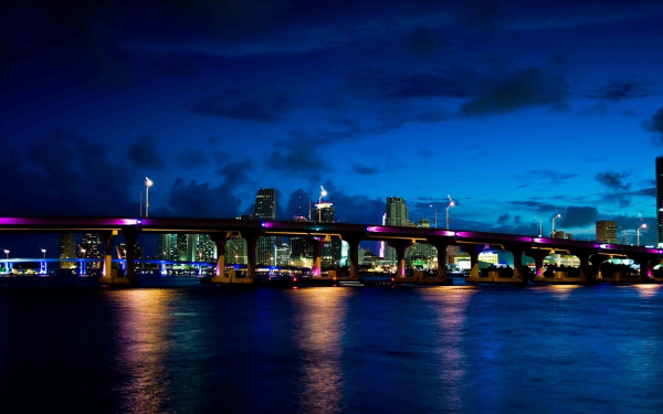 Майами ночь