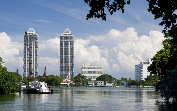 Майами пролив