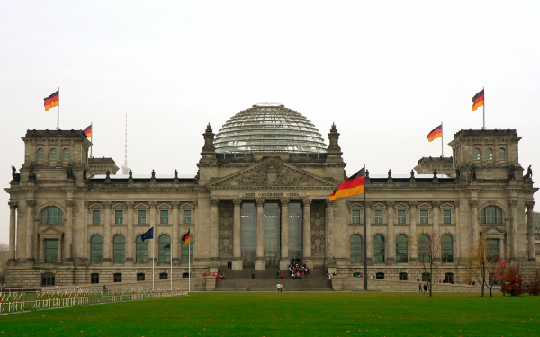 Дворец Рейхстаг, Берлин