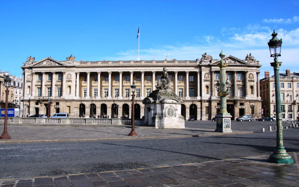 Дворец морского министерства в Париже