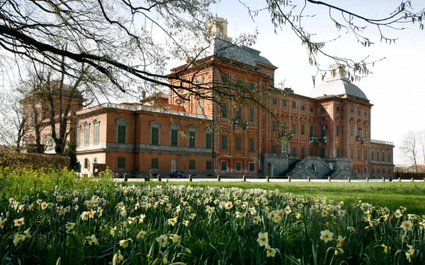 Дворец Раккониджи в Италии