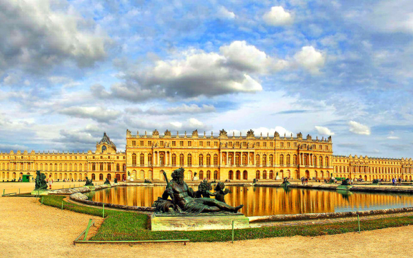 Версальский дворец