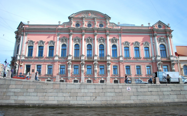 Дворец Белосельских-Белозерских