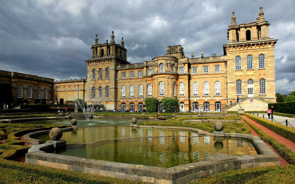 Дворец Бленхейм, Оксфордшир