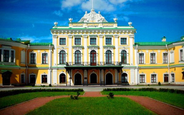 Императорский дворец в Твери