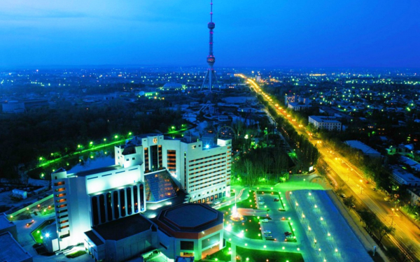 Ночной Ташкент