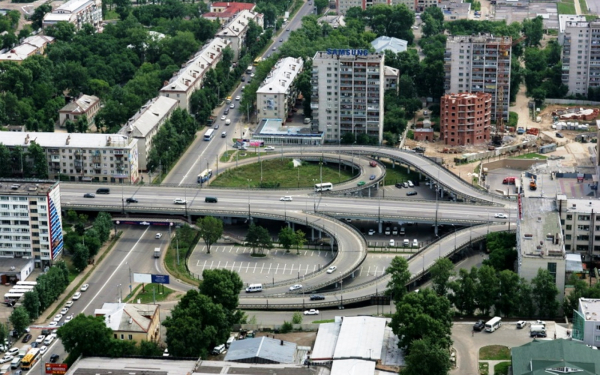 Хабаровск. Дорожная развязка на пересечении улицы Ленинградской  с улицей Карла Маркса