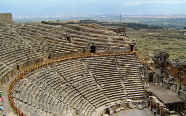 Древнегреческий театр Иераполиса, Памуккале, Турция