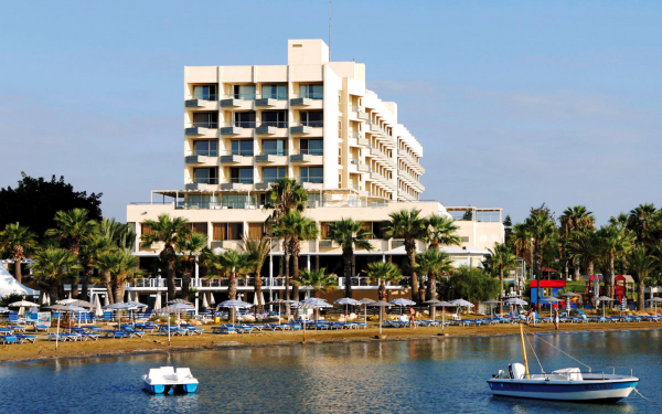 Golden Bay Beach Hotel 5, Ларнака, Кипр
