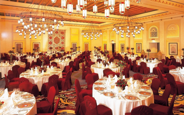 Ресторан отеля MINA A SALAM 5, ОАЭ