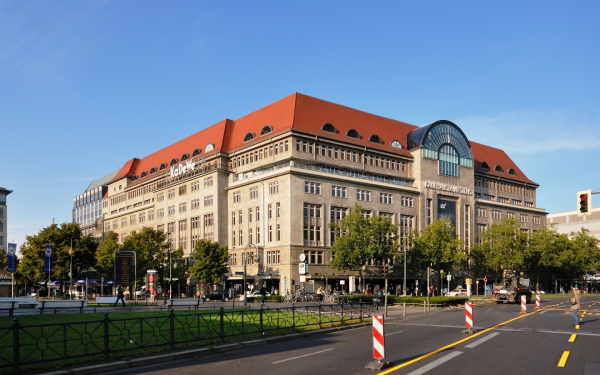 Универсальный магазин Ka De We в Берлине