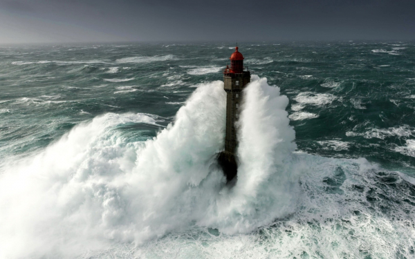 Маяк де Кереон, Бретань, Франция