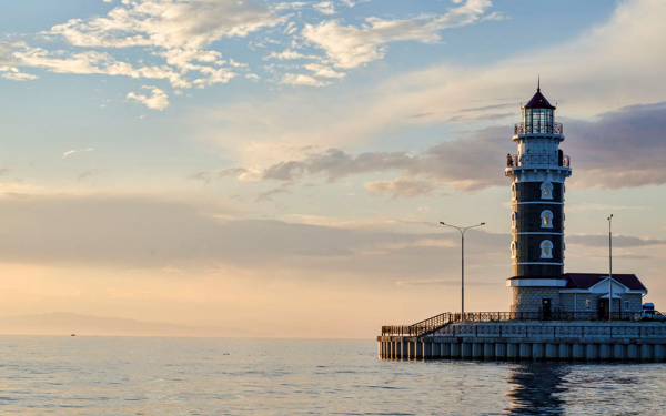 Маяк на озере Байкал