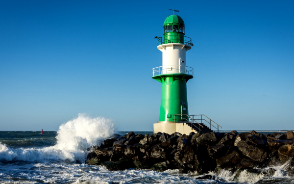 Маяк Варнемюнде Германия