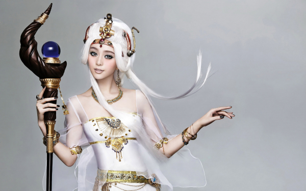 Азиатка чародейка