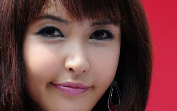 Портрет азиатки