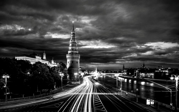 Москва ночью