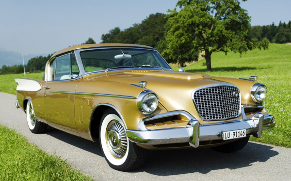1957 Studebaker Golden Hawk
