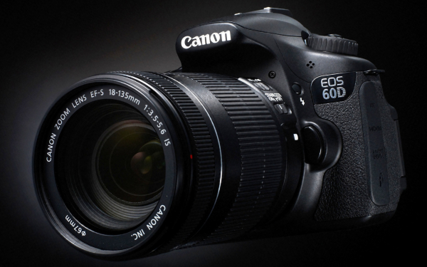 Фотоаппарат Canon EOS 60D